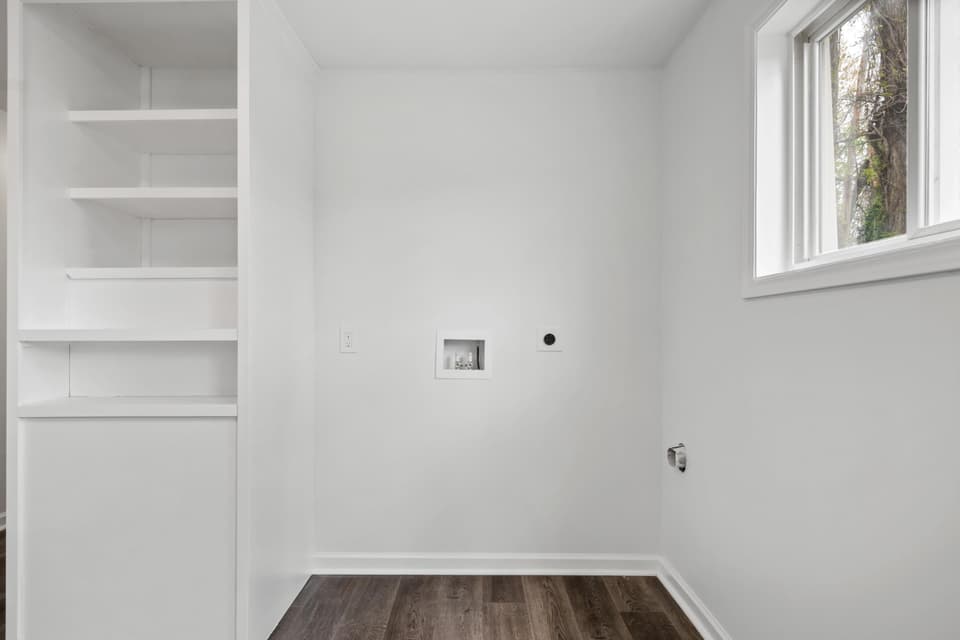 130 East Street, photo 23 of 36