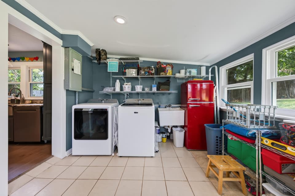 1220 Cambria Street NE, photo 31 of 40