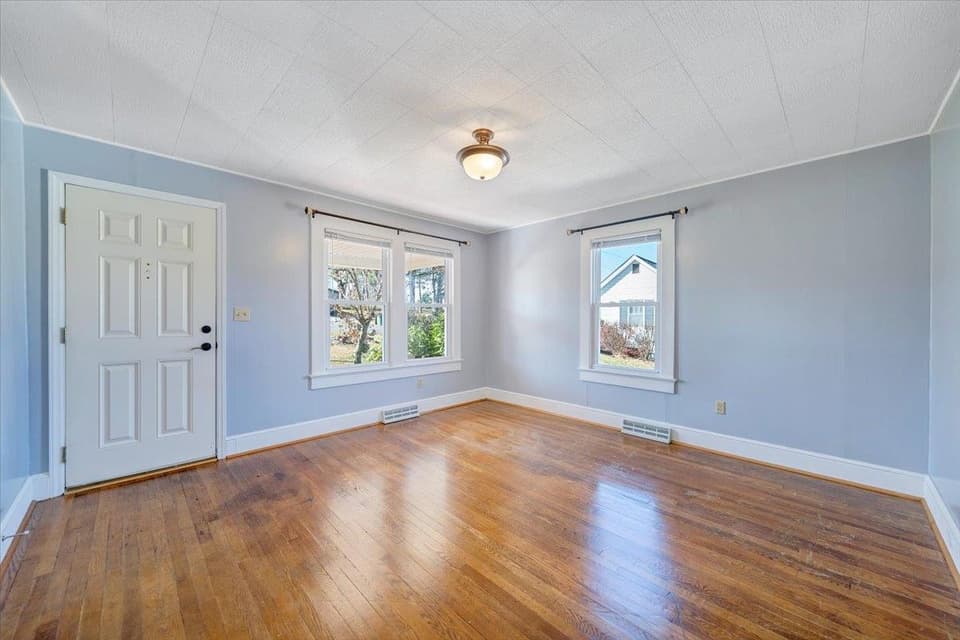 505 Republic Road, photo 7 of 40