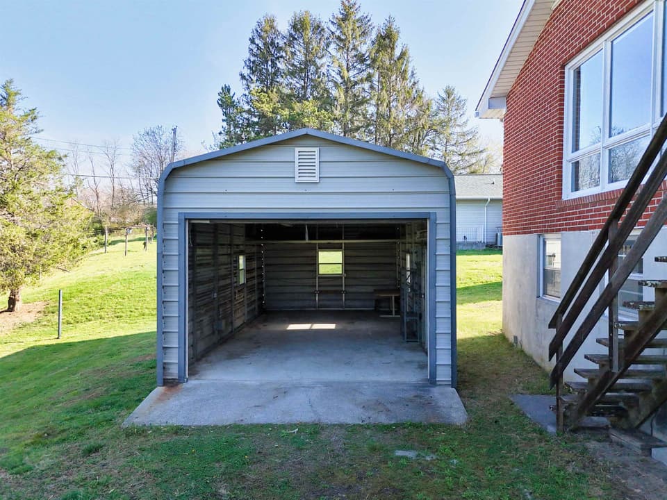 280 Cheverly Drive, photo 35 of 40