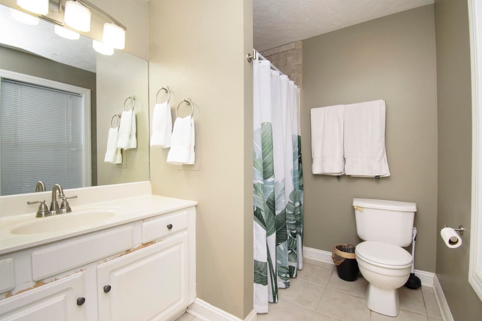 420 Silver Leaf Drive, photo 28 of 40