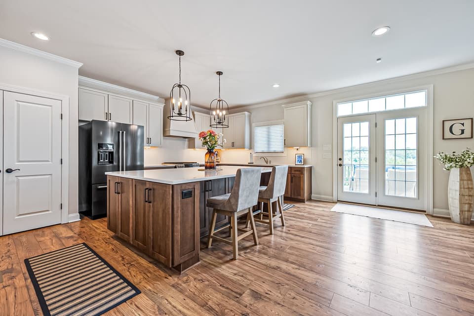 1042 Round Meadow Drive, photo 18 of 40