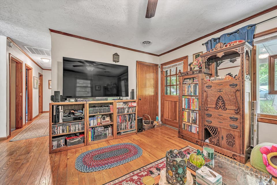 2671 Beulah Ln, photo 12 of 38
