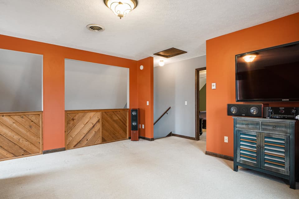 395 Arrowhead Trail, photo 29 of 40