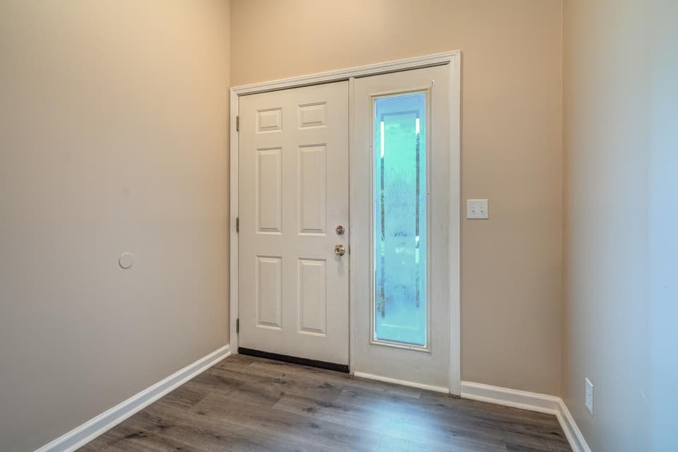 175 Justin Lane, photo 2 of 34