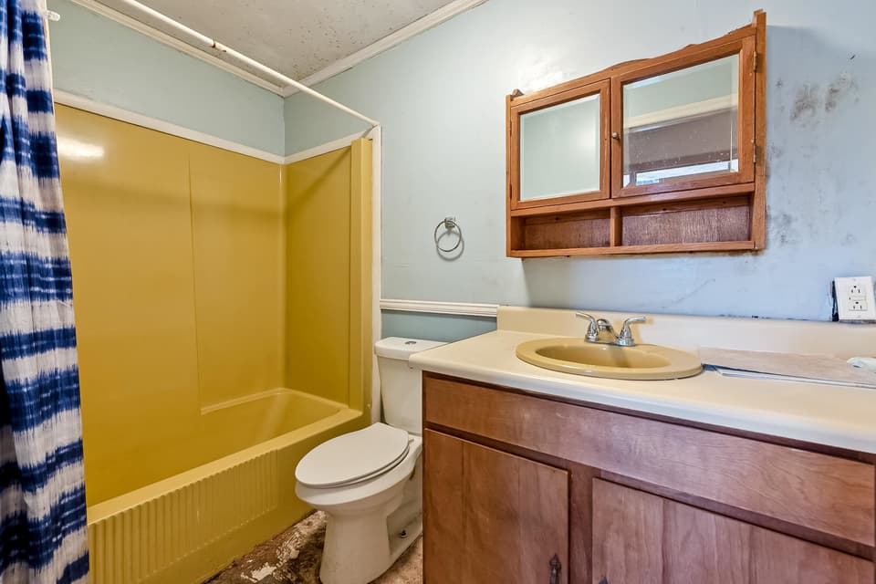 575 Stafford Drive, photo 33 of 40