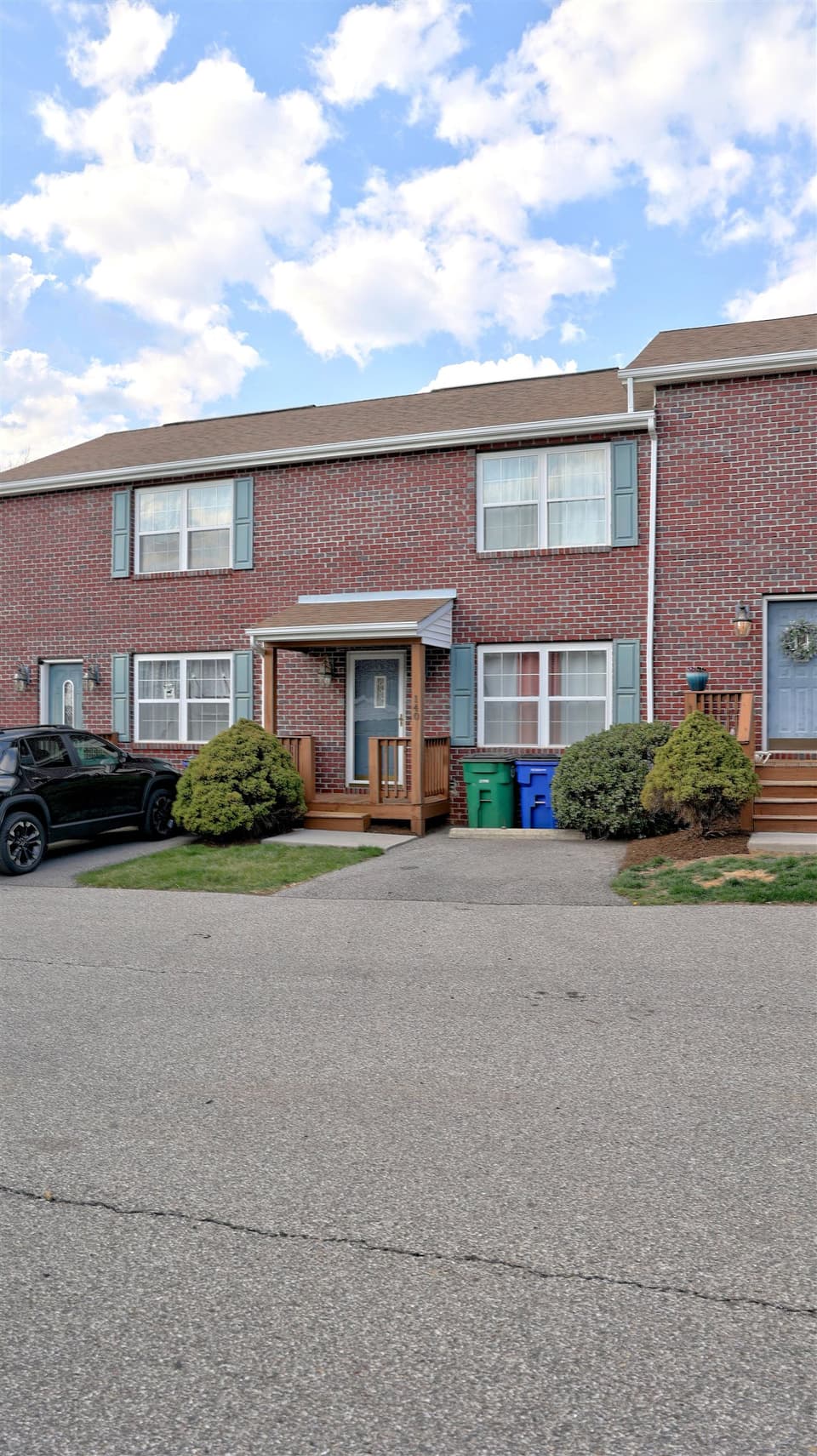 140 Hunters Ridge, photo 3 of 30