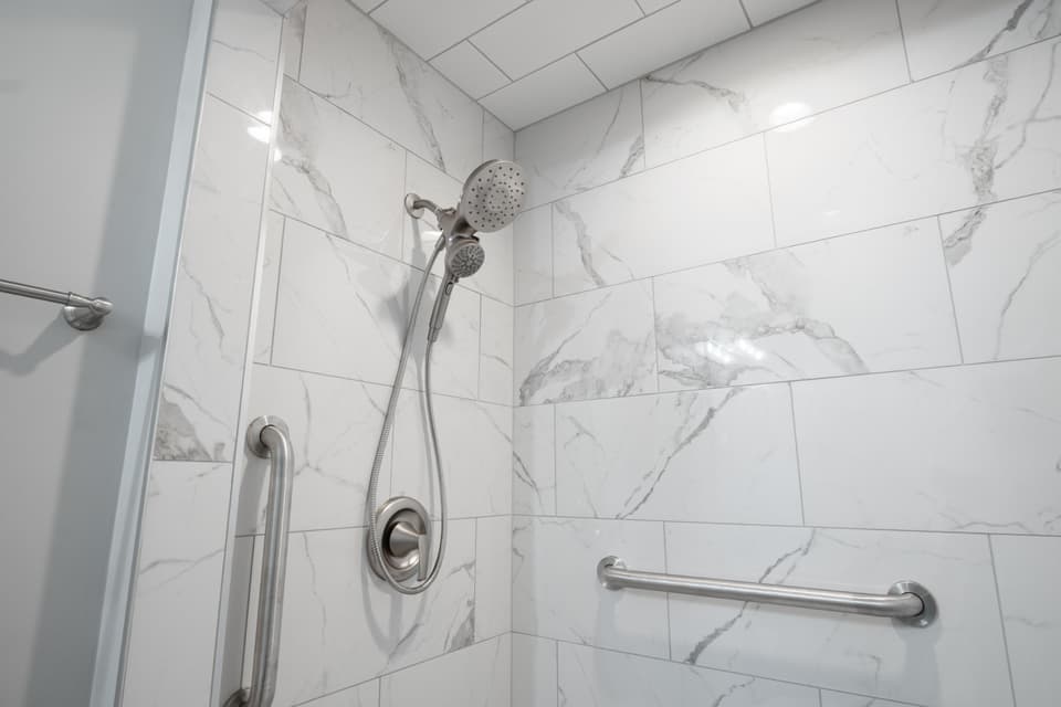 445 Rainbow Street, photo 16 of 31