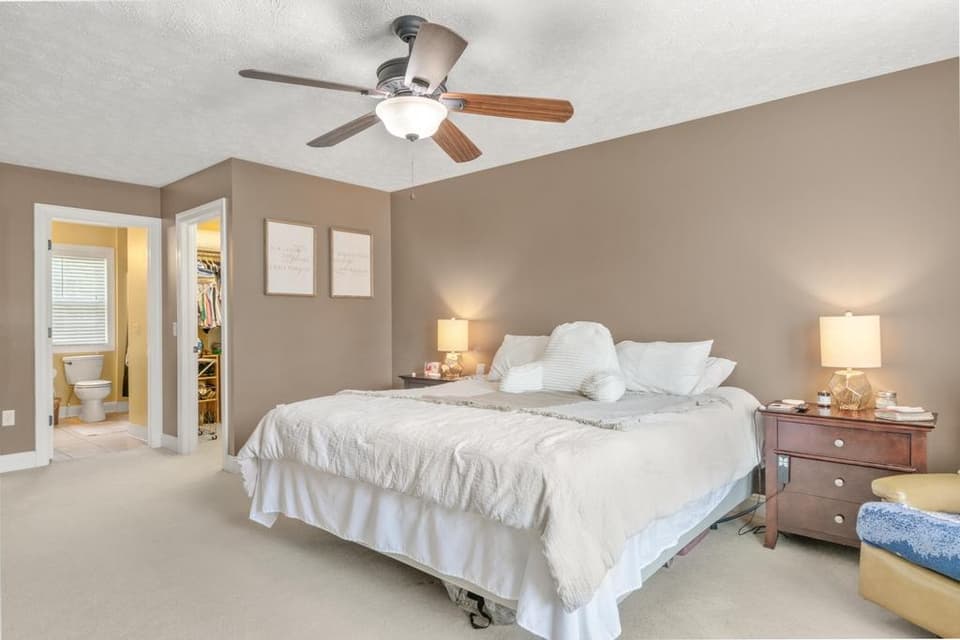 205 Robin Hood Drive, photo 30 of 40