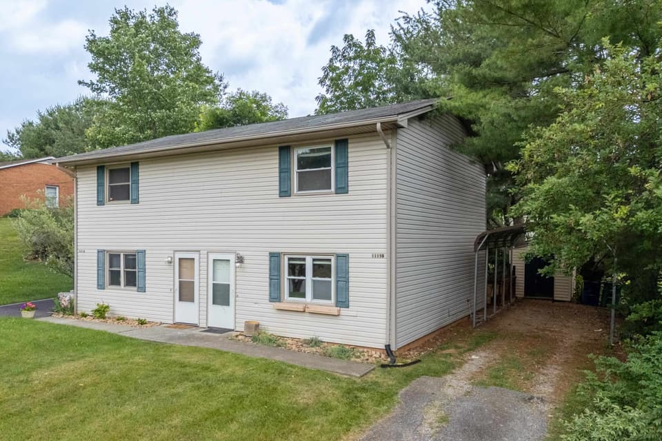 1115 Glen Court Unit B, Christiansburg