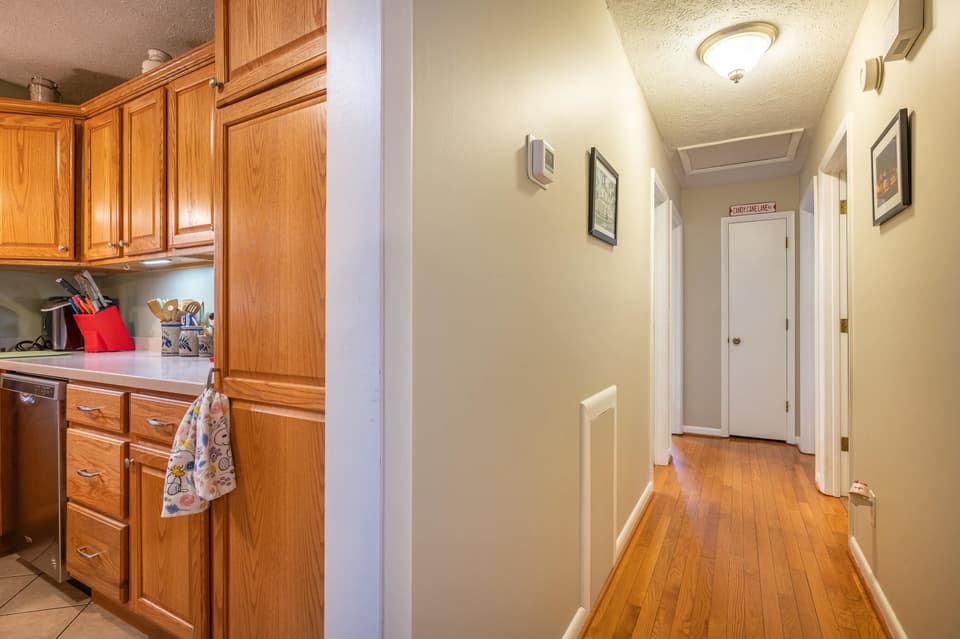 460 Mulberry Drive SW, photo 26 of 40