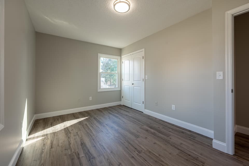 230 Pelham Lane, photo 31 of 40