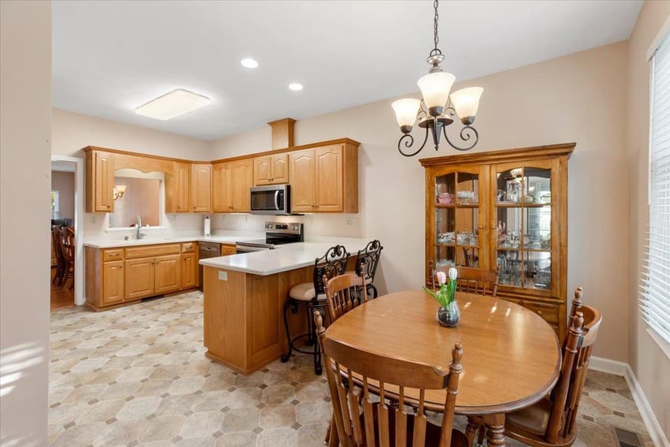 150 Slate Creek Drive NW, photo 15 of 40