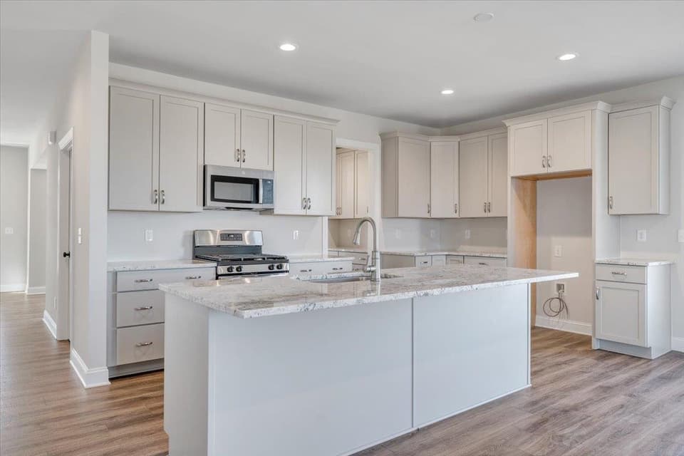 1078 Round Meadow Drive, photo 17 of 40
