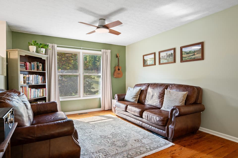 1720 Blake Drive, photo 12 of 40