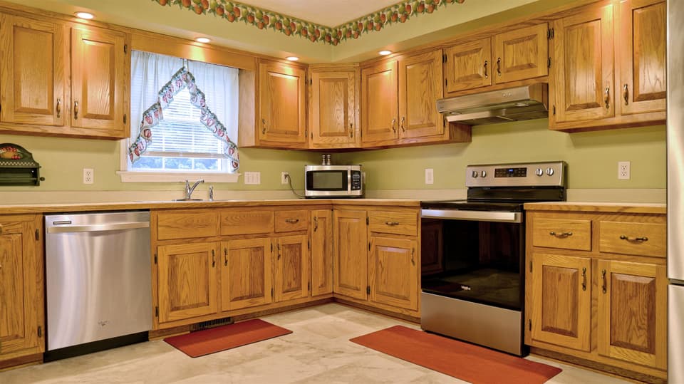 240 Virginian Drive, photo 16 of 40