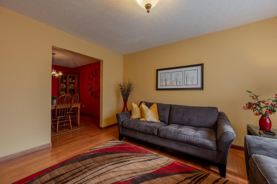 765 Atkinson Road, photo 10 of 40