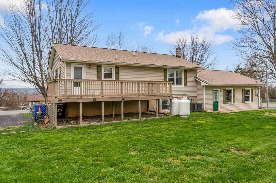 1380 Dow Street, photo 39 of 40
