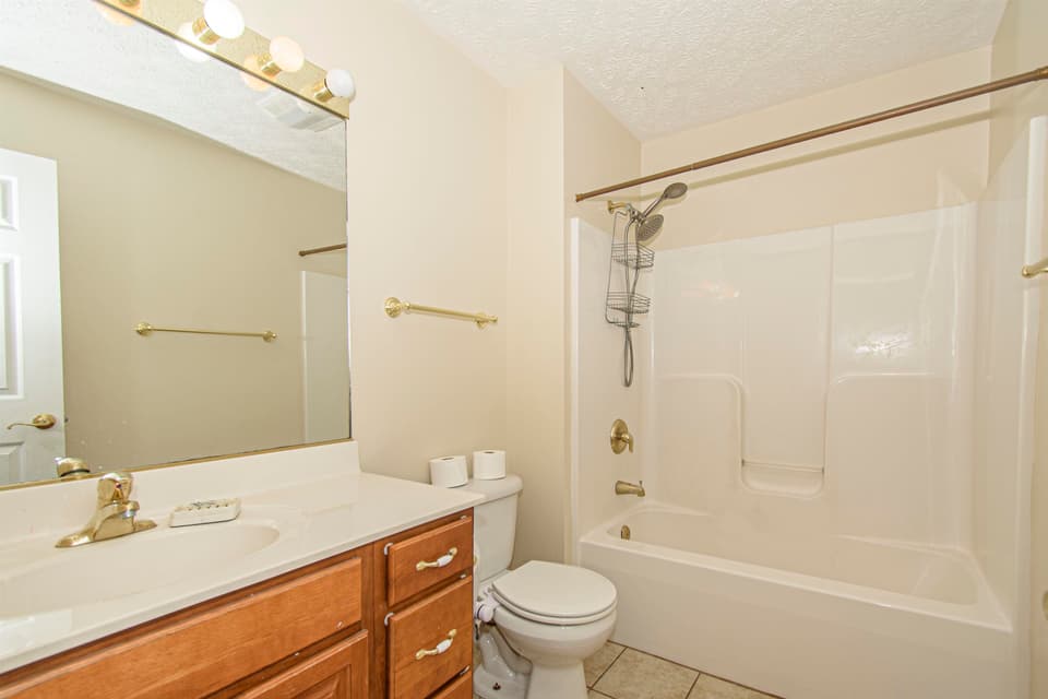 855 Oak Tree Boulevard, photo 16 of 31