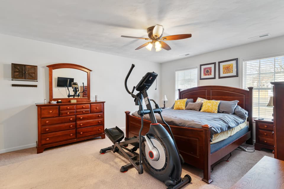 535 Keystone Drive, photo 22 of 40