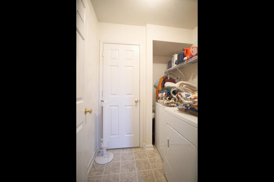 90 Salem Lane, photo 16 of 33