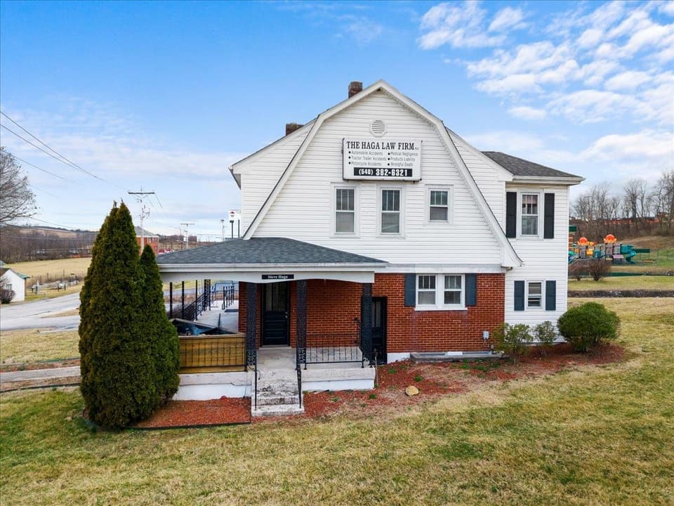 27 Scattergood Drive NW, photo 4 of 40