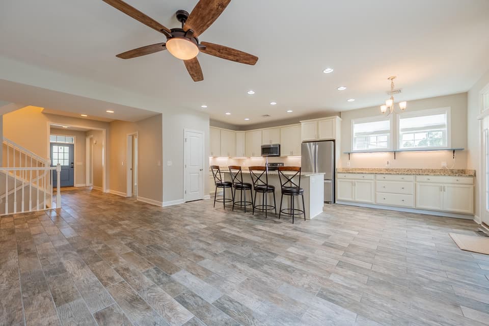 510 Dewdrop Lane, photo 22 of 40