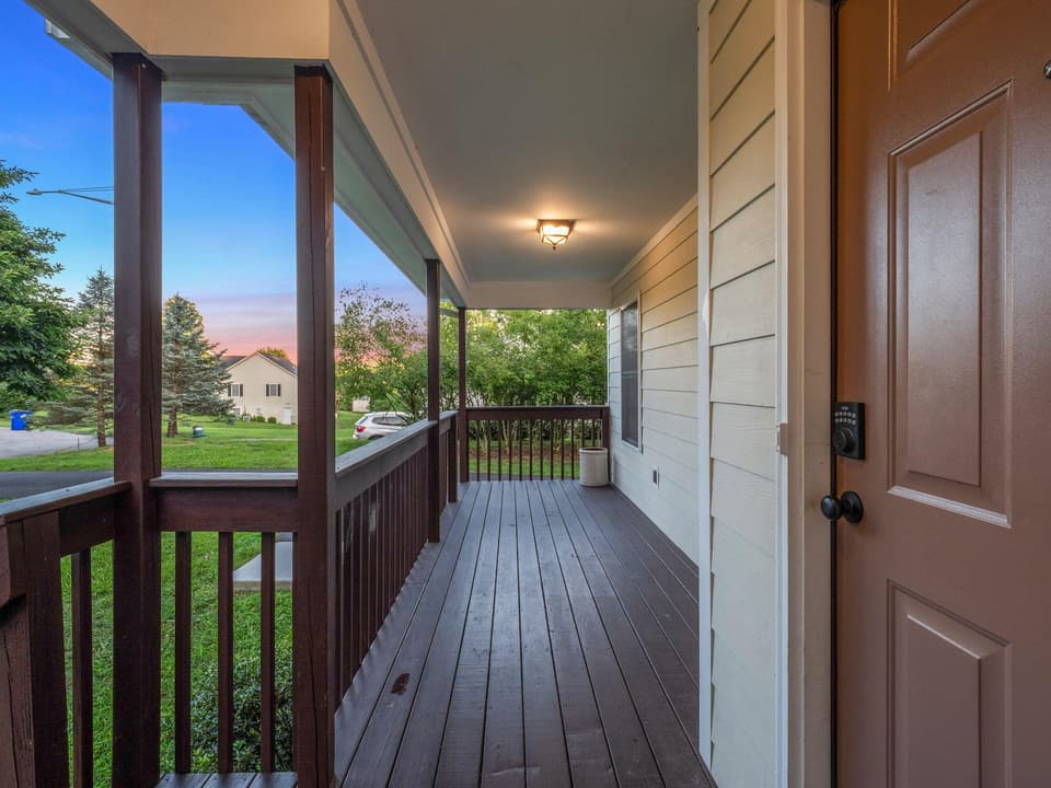 60 Wood Ridge Drive, photo 38 of 40