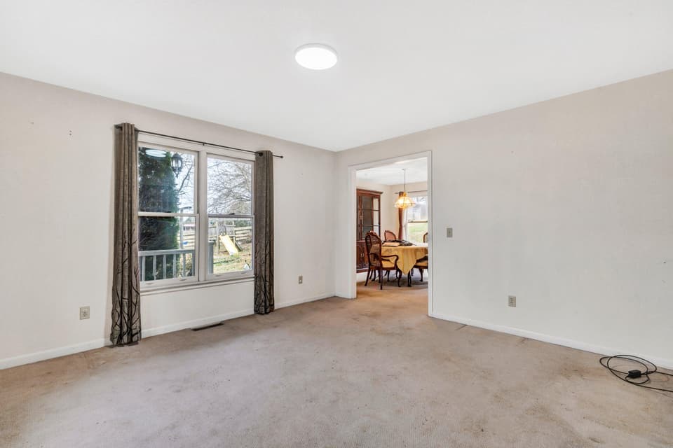1754 Mud Pike Road, photo 10 of 38