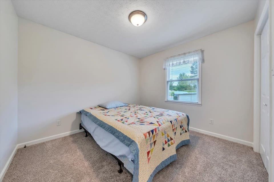 430 Virginian Drive, photo 24 of 36