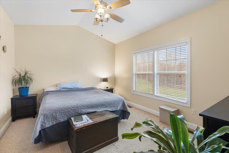 450 Tall Oak Boulevard, photo 28 of 40