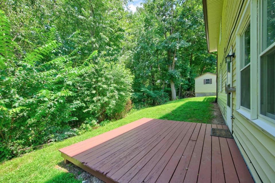 1548 Gallimore Street, photo 7 of 40