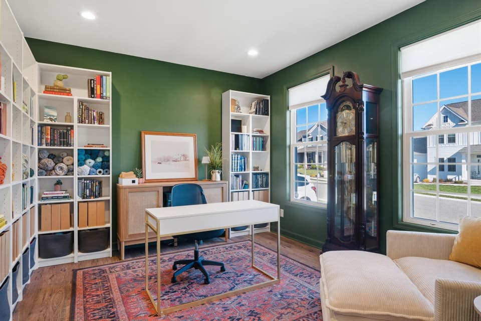 845 Jefferson Circle, photo 8 of 40