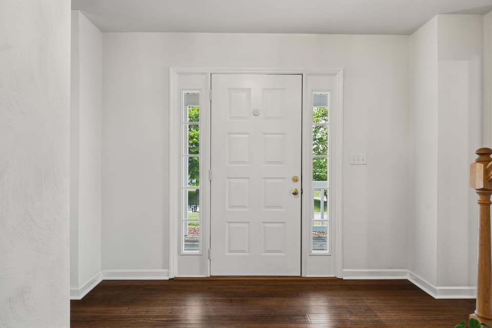 55 Sapphire Avenue, photo 9 of 40