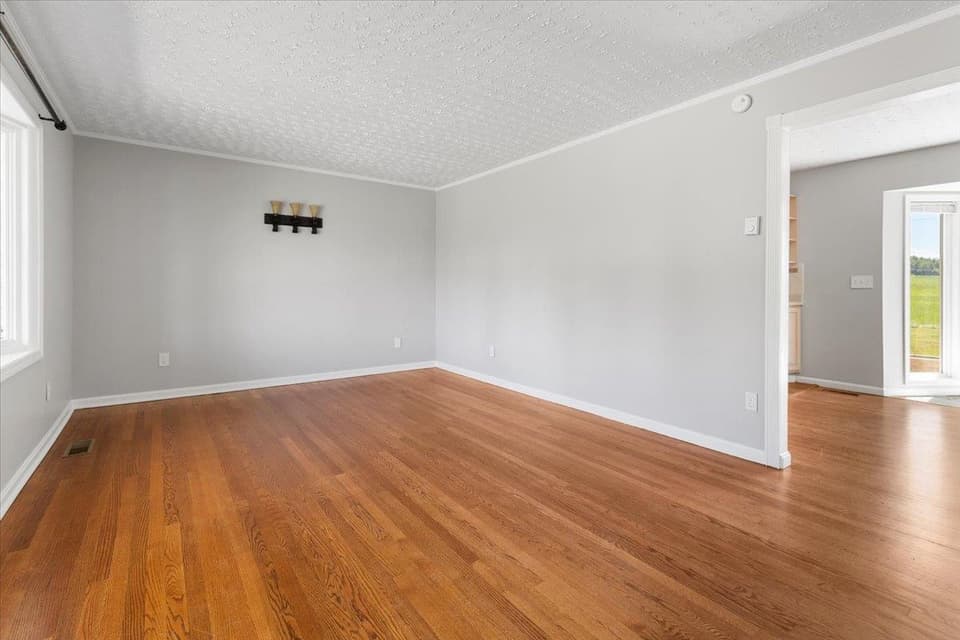 2105 Childress Road, photo 11 of 40