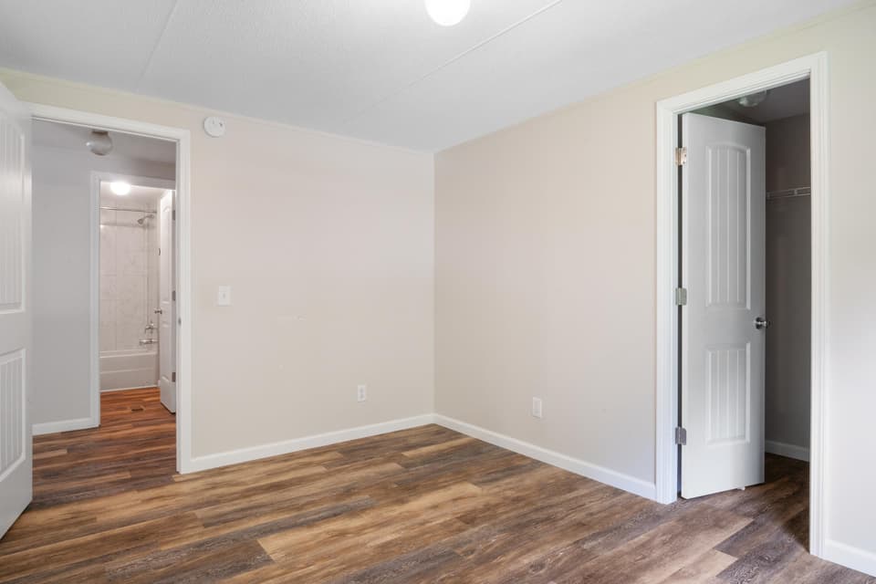 1670 Bow Hill Road, photo 17 of 33