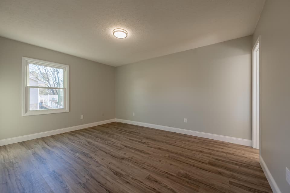 230 Pelham Lane, photo 33 of 40