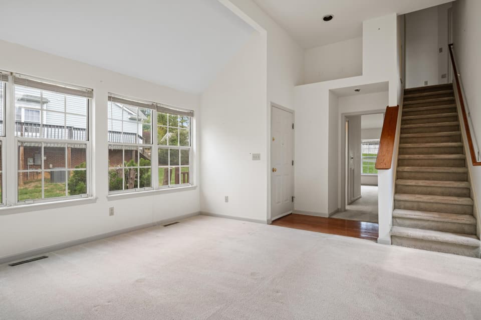 1630 Sleepy Hollow Road, photo 21 of 40