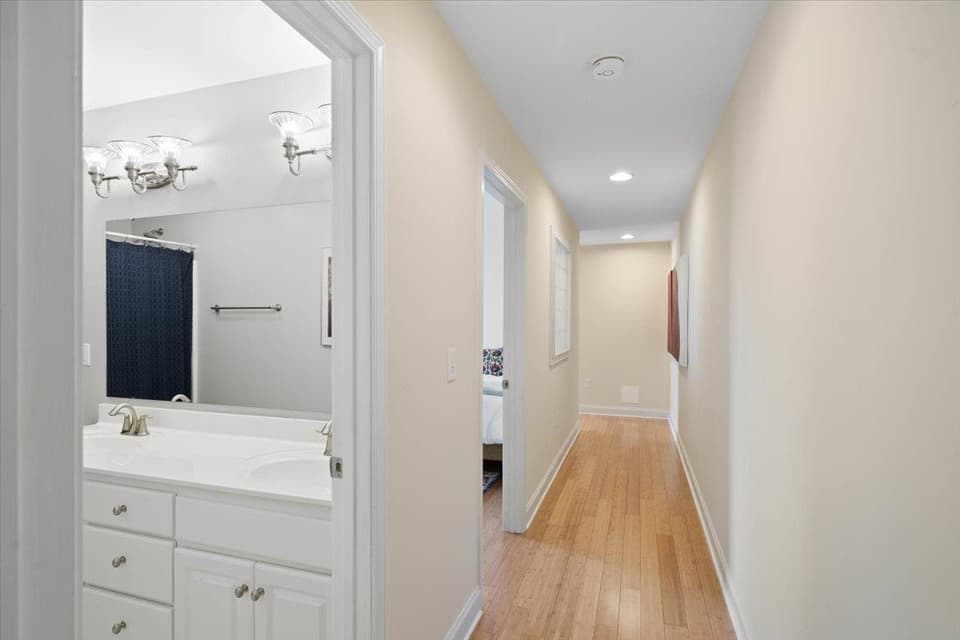 95 Phoenix Boulevard NW, photo 26 of 31