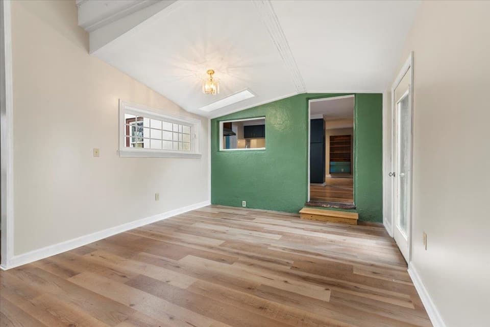 3465 Thrush Road, photo 11 of 40