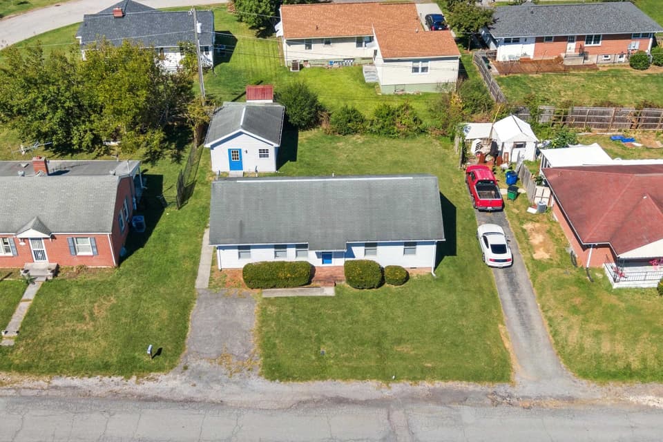 545 2nd Street, photo 2 of 40