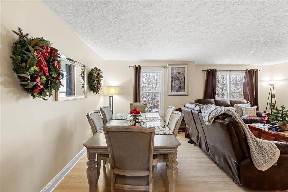910 Oak Tree Boulevard, photo 10 of 40