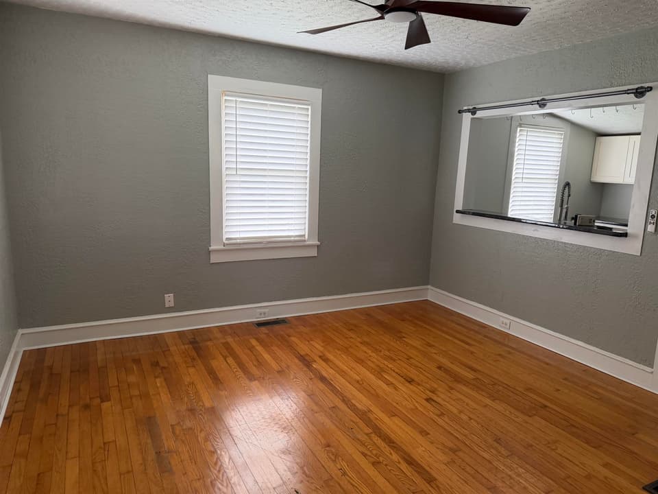 1245 Forest Street NE, photo 4 of 18
