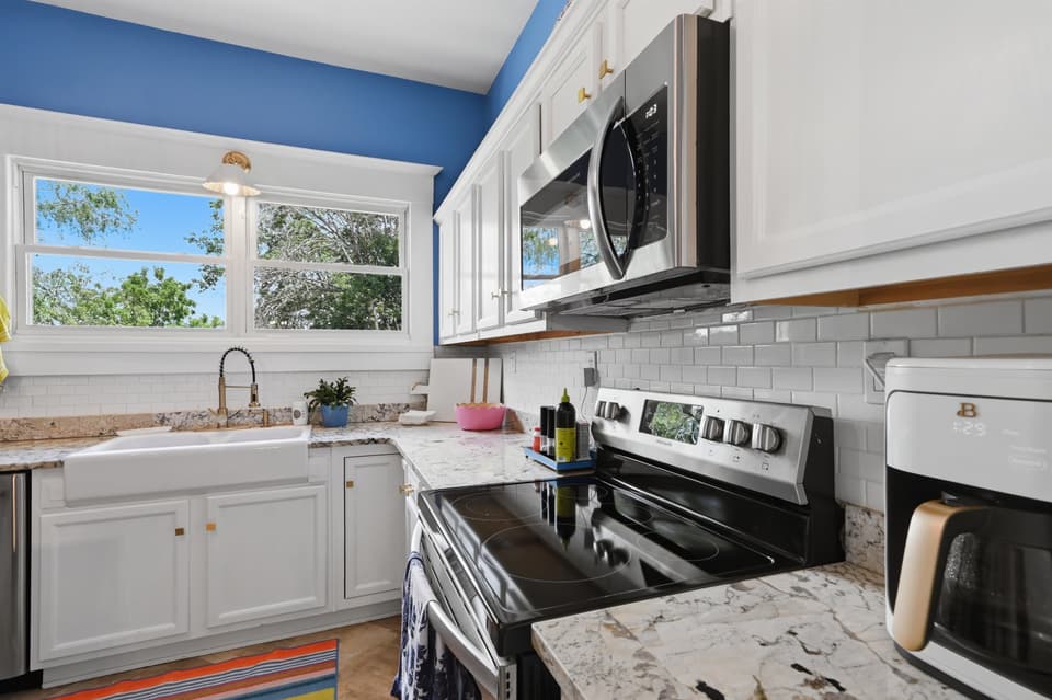202 S Franklin Street, photo 29 of 40