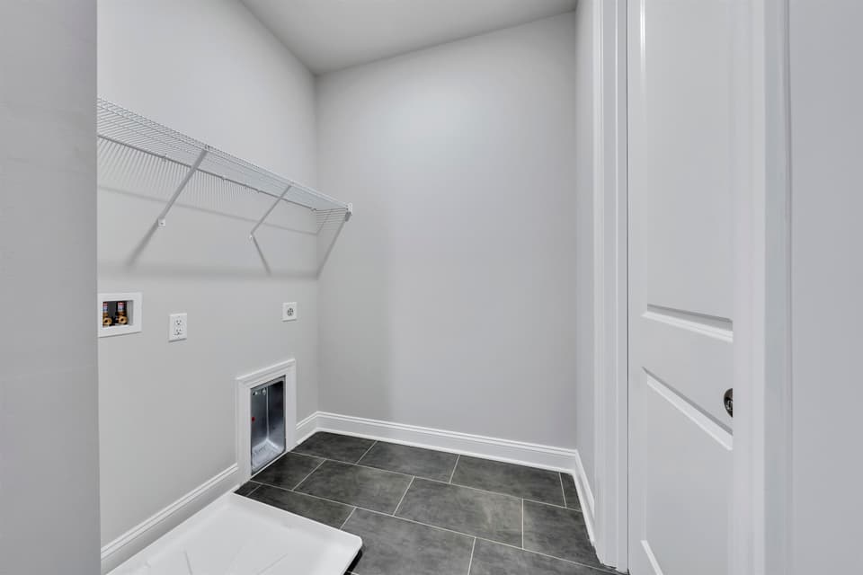 984 Round Meadow Drive, photo 16 of 39