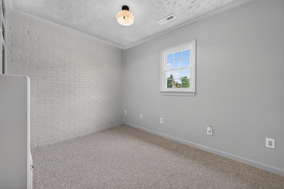 40 S Central Drive, photo 27 of 40