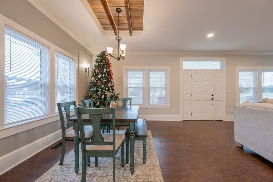 208 Alleghany Street, photo 16 of 40