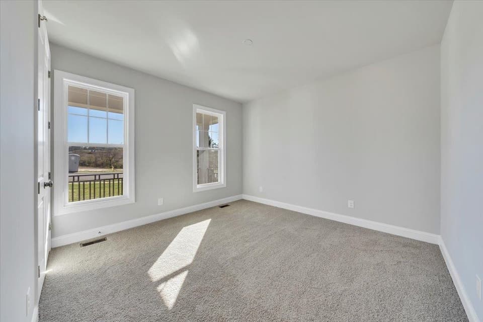 1000 Round Meadow Drive, photo 21 of 24