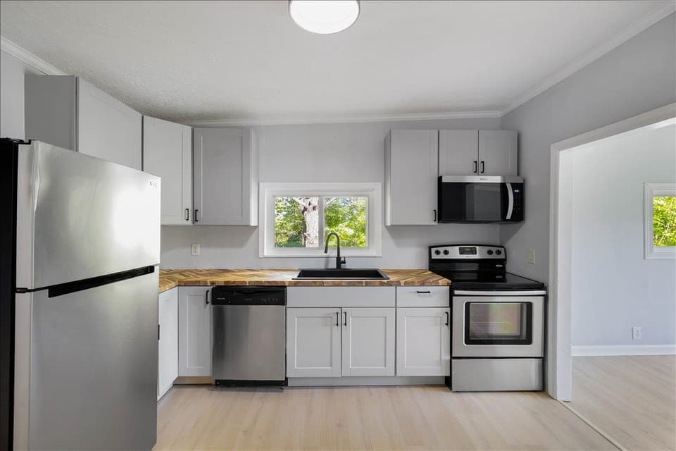 2027 Peppers Ferry Road NW, photo 11 of 28