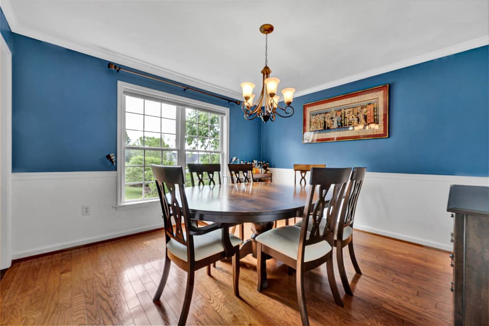 135 Sapphire Avenue, photo 22 of 40